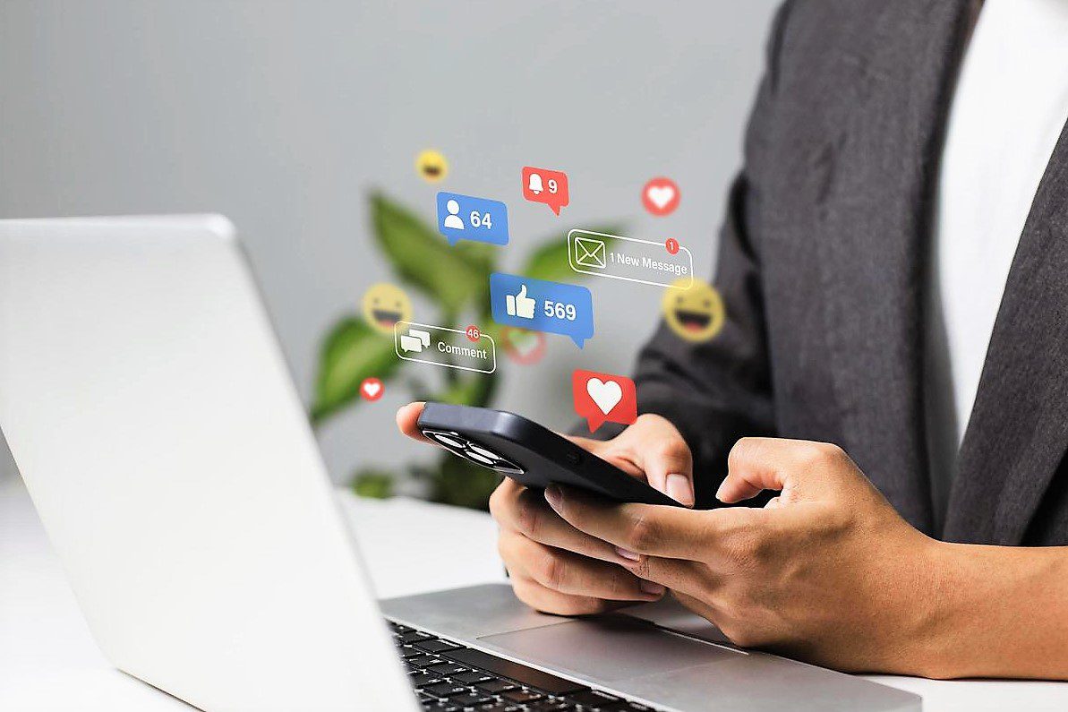 Strategi Marketing di Media Sosial untuk Bisnis Online.