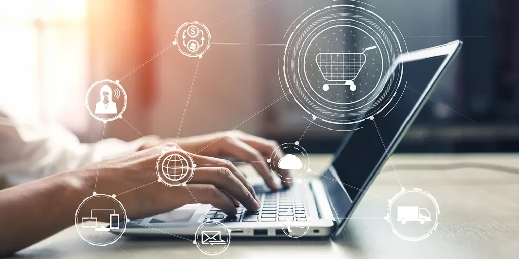 strategi internet marketing untuk UMKM dengan laptop menampilkan grafik pertumbuhan, ikon media sosial, dan simbol SEO.